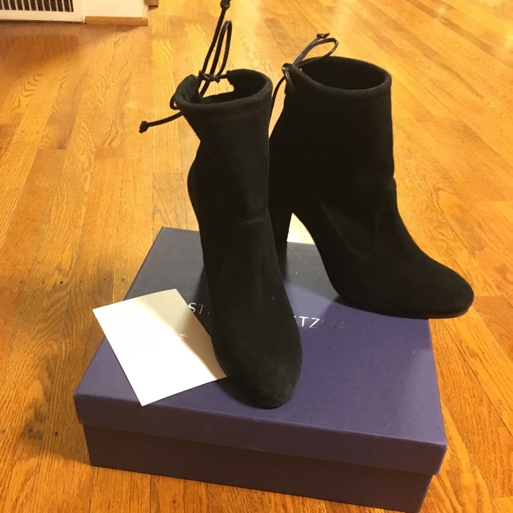 Stuart Weitzman Black Suede Mitten Booties Size 39